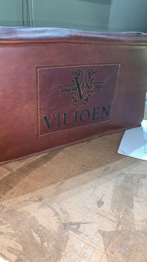 Embroidering on Leather – photo 8