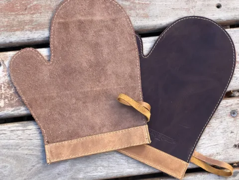 Leather Mittens – view 3