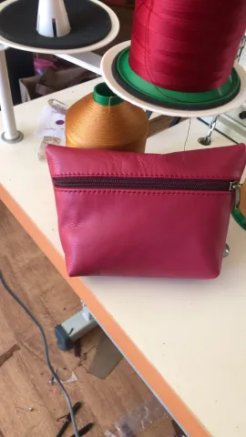 Make-up bag – view 3