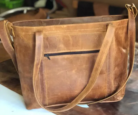 Olden Tote – view 2
