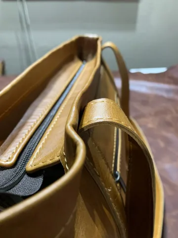 Olden Tote – view 5