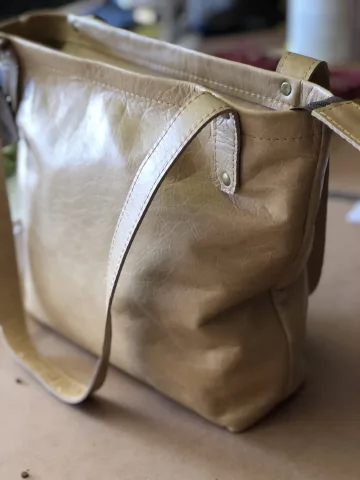 Tangy Tote – view 1