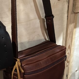 ON SALE!!! n Lekker Leer Sakkie